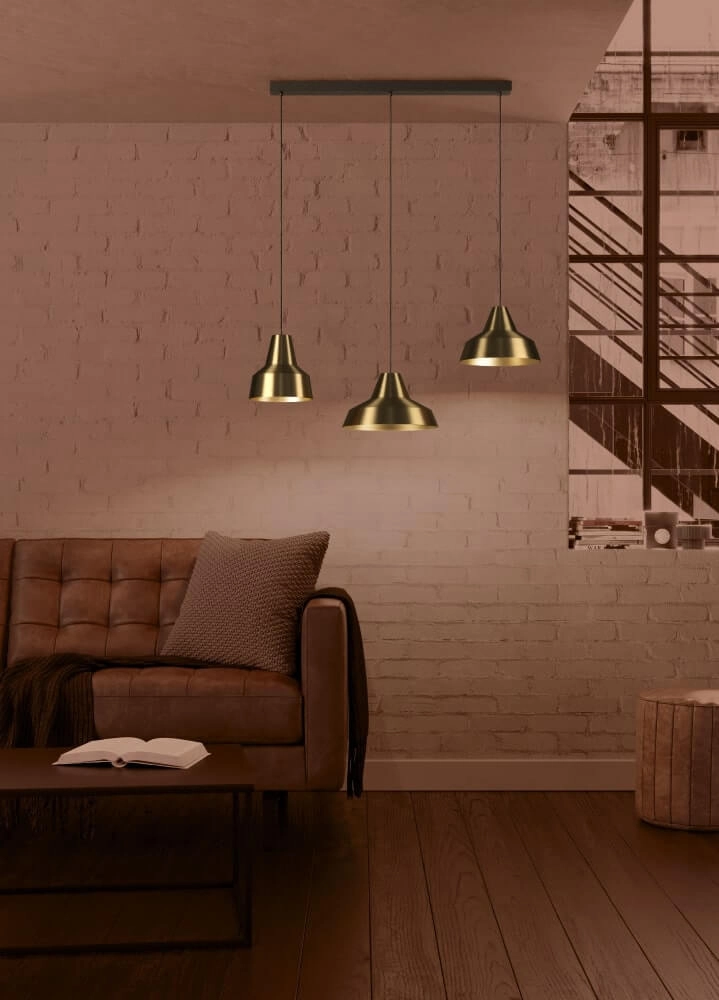 Lampe suspendue dorée Savarna avec 3 capotes Stars of Light 9008606220878