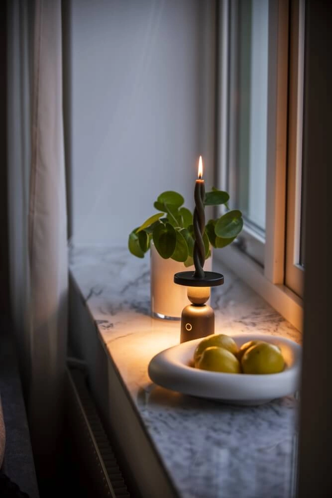 Lampe de table rechargeable Nantes Noir pour bougeoir KonstSmide 7318307833751