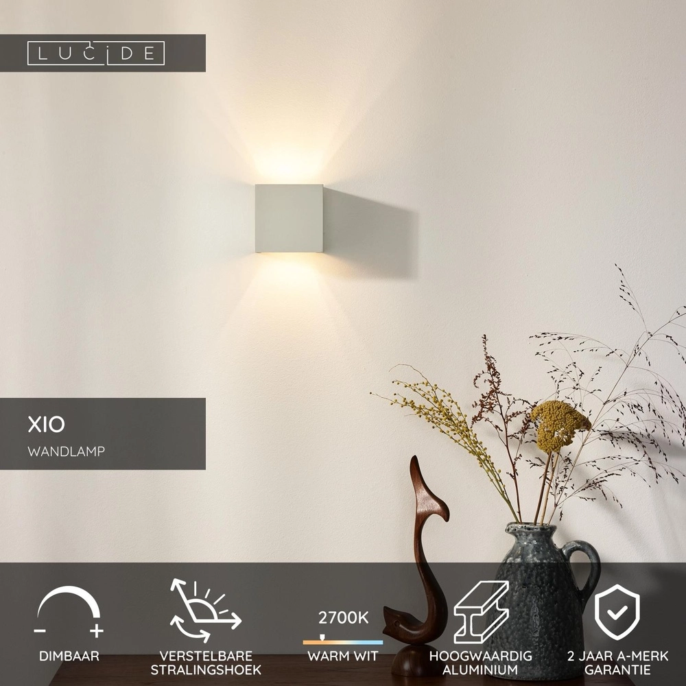 Projecteur mural carré Xio 2700K blanc Lucide 5411212091895