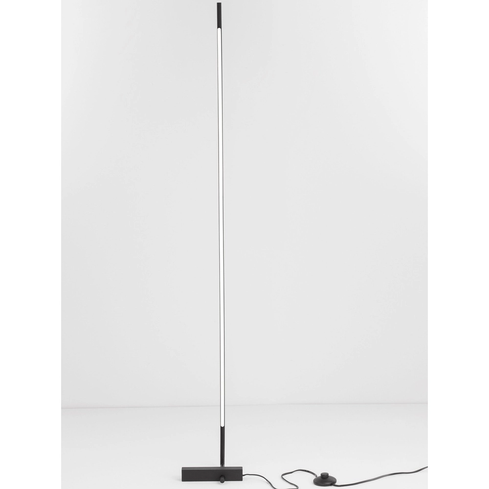 Lampe de pied Raccio noir 140cm Lyora 5212017420503
