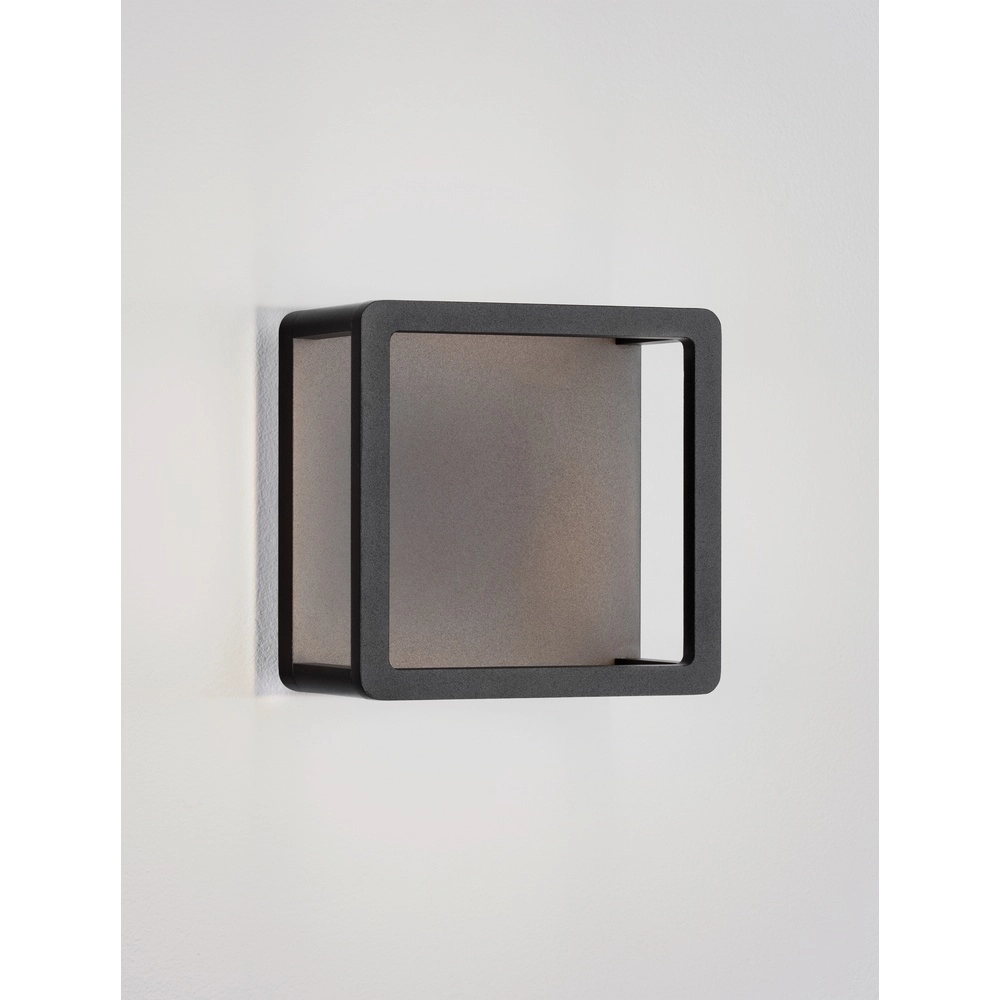 Applique murale design Akmi carré Lyora 5212017449290