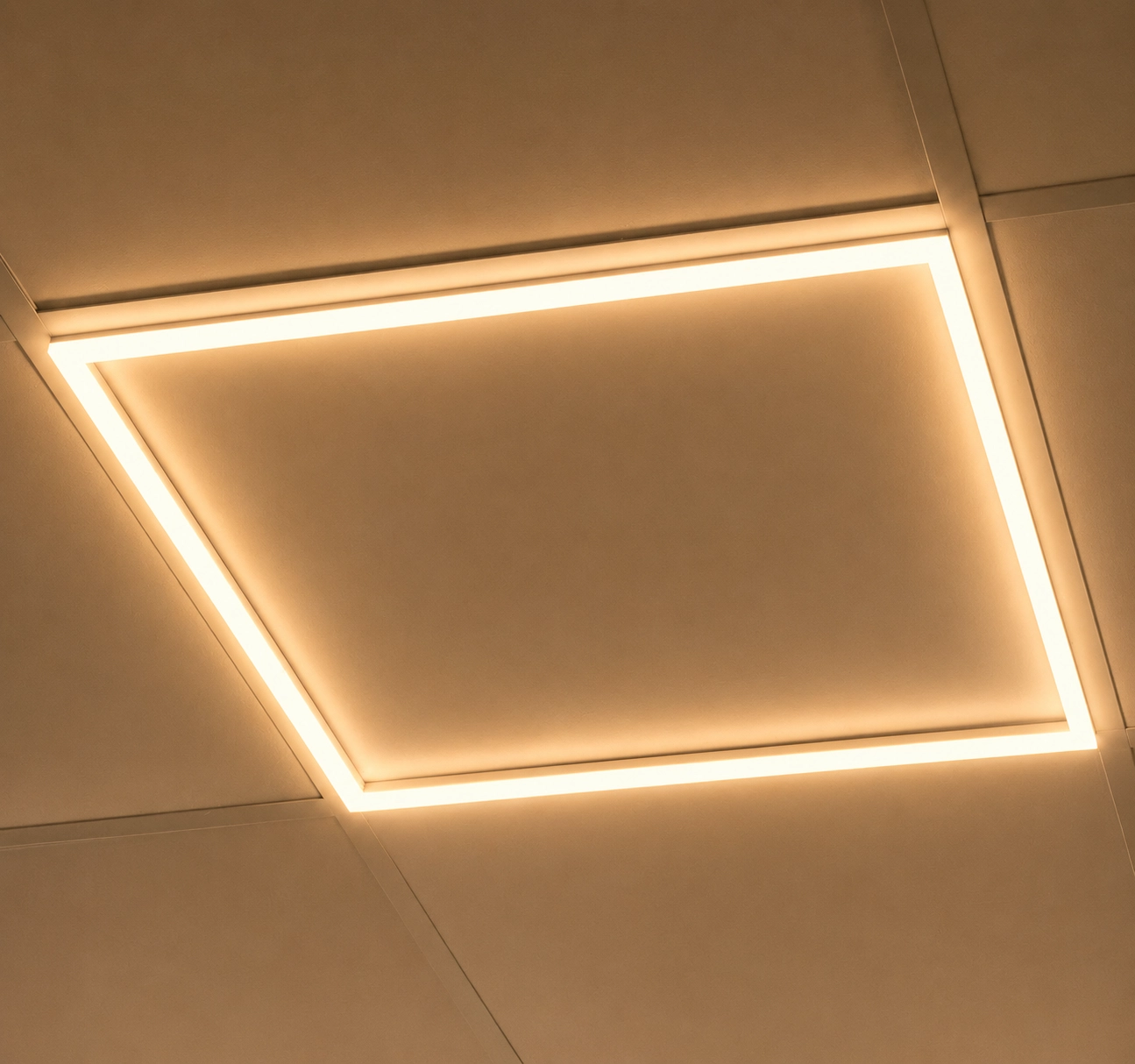 Lampe de plafond Edge pour le plafond du système