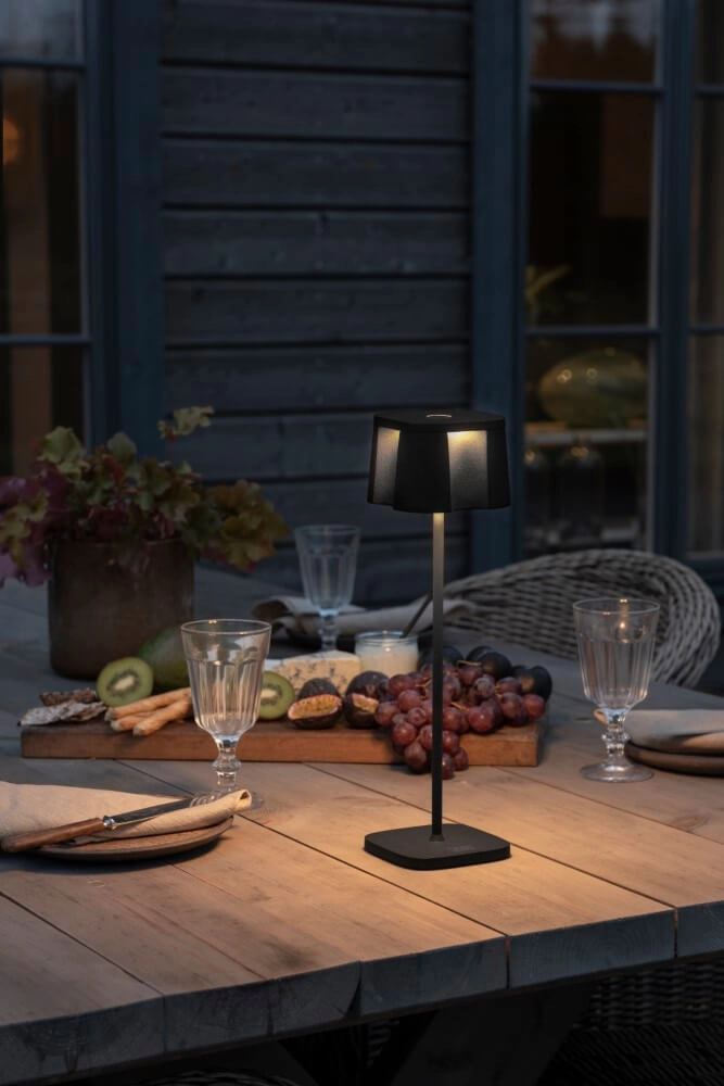 Lampe de table noire Nice rechargeable KonstSmide 7318307818758