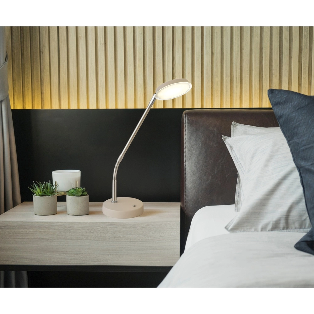 Lampe de bureau Silvio brun sable Globo 9007371593033