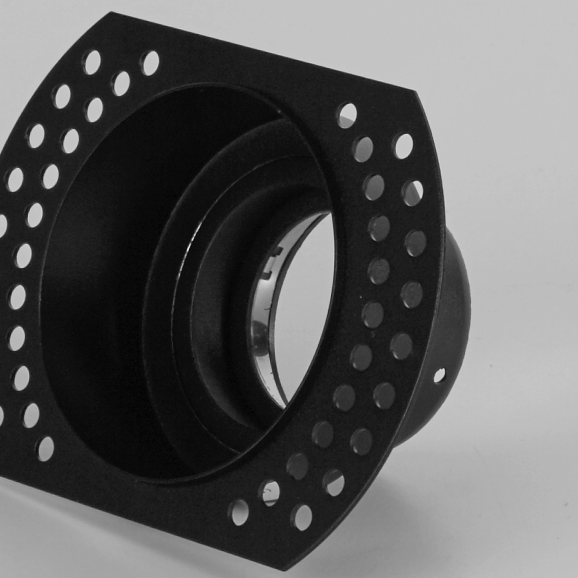 Projecteur encastré Zelda Noir Lyora 5053423316130