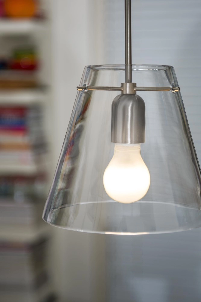 4,5W - E27 - 2700K - 470 lumen lot de 2 Philips 8718699777654