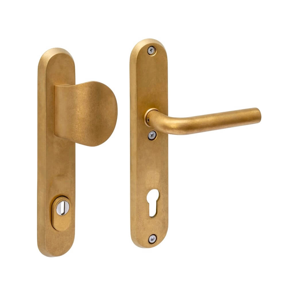 Ferrures de porte d’entrée Luzern PC 92mm laiton culbuté