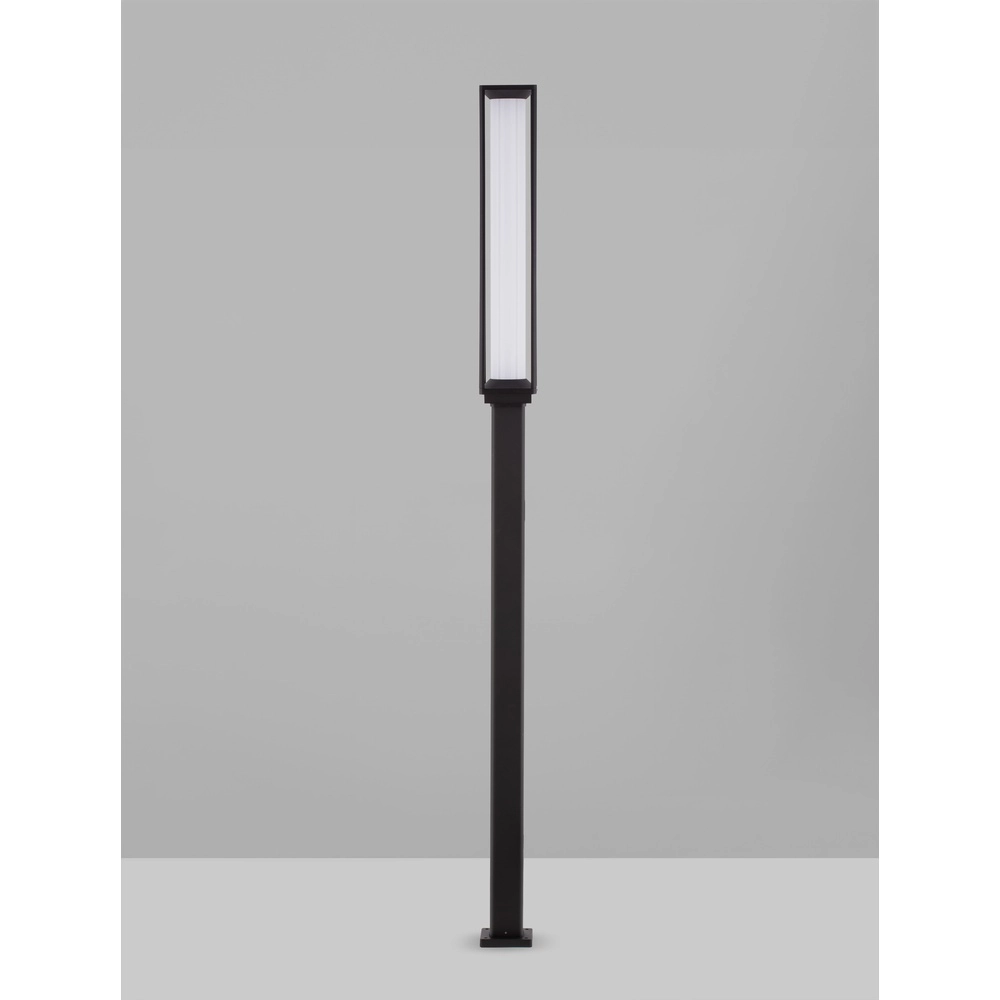 Lampe de jardin design Solstice carré Lyora 5212017449887