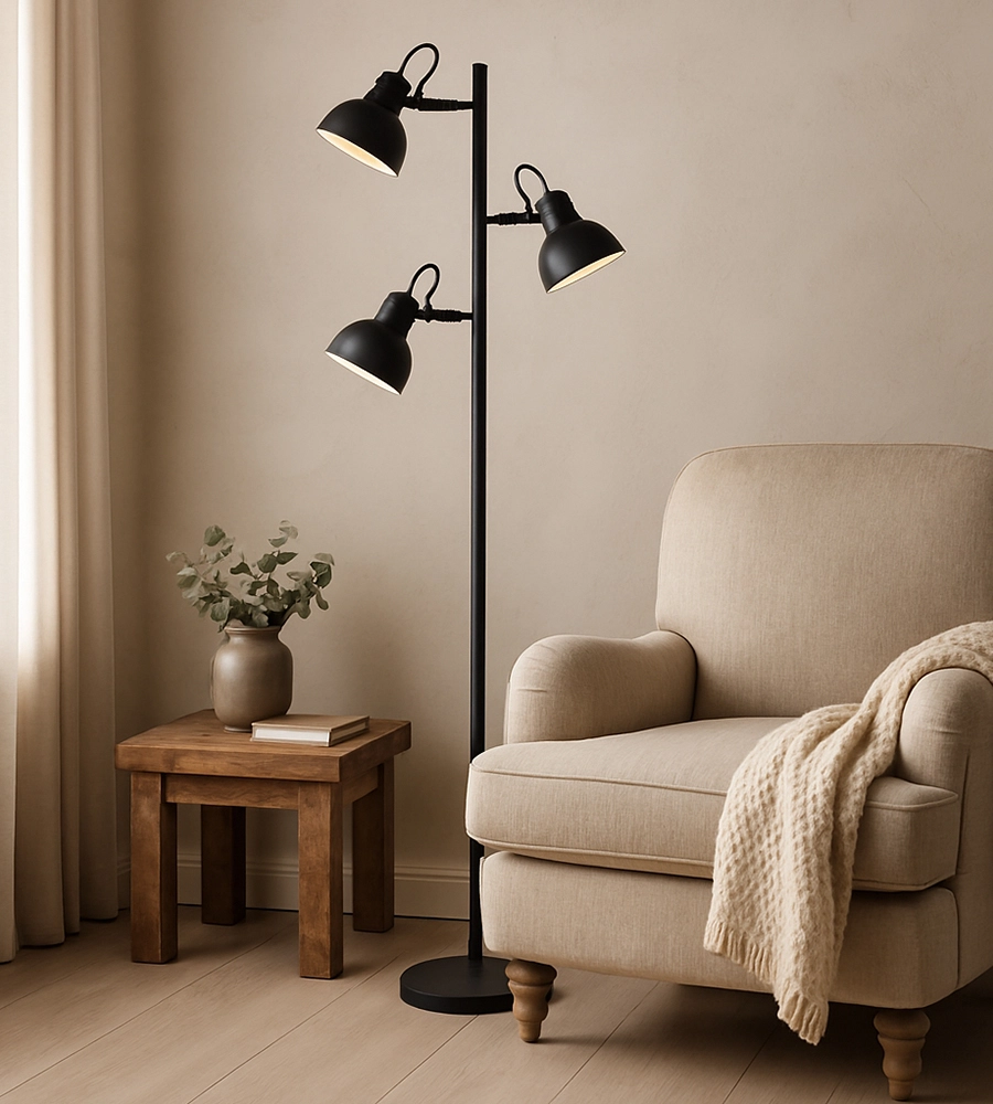 Lampadaire rustique pour chaise et table d’appoint