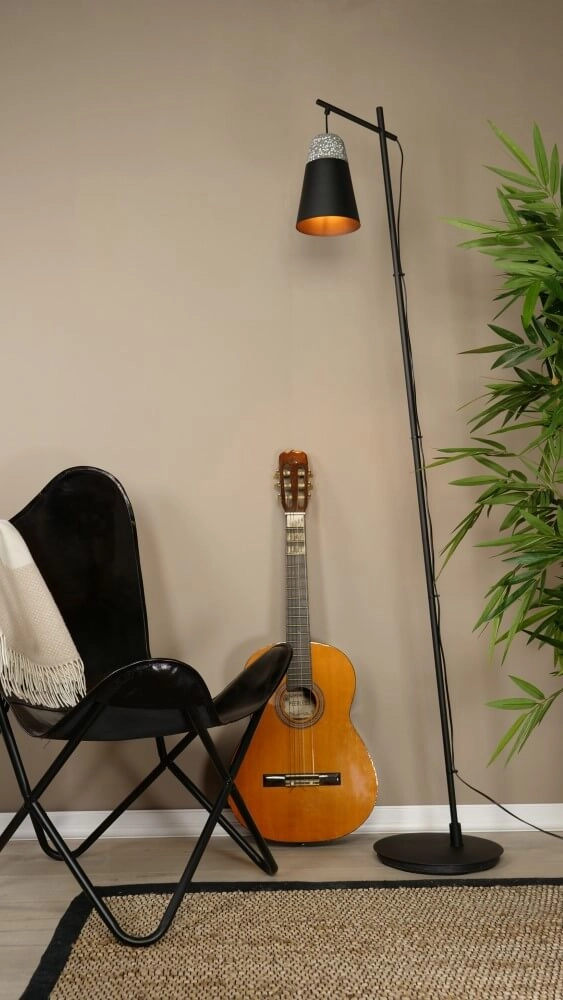 Lampadaire Canterras noir Eglo 9002759995478