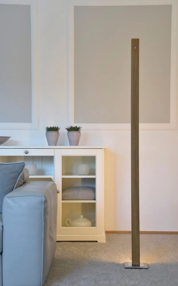 Lampadaire en bois Leonora 161 cm - chêne huilé HerzBlut 4021273026388