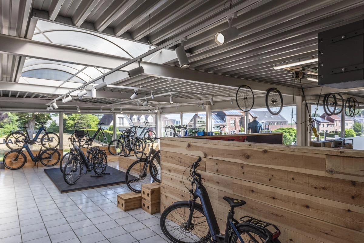 Railspot 3-phasé Numinos L blanc/noir 4000K - 36 deg SLV 4024163244374