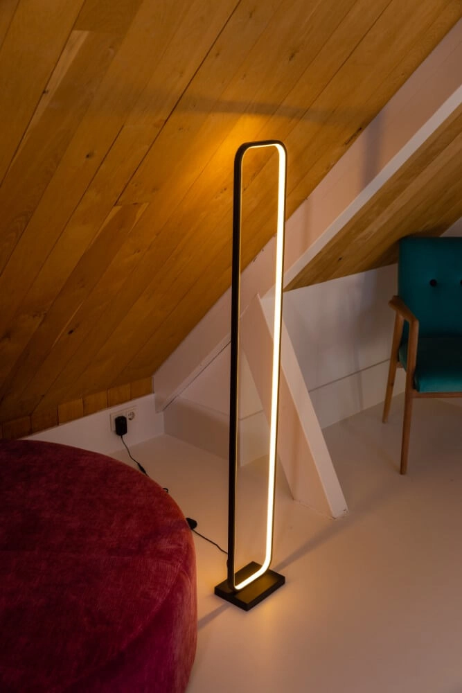 Lampadaire LED design Avenue ETH 8720195304791