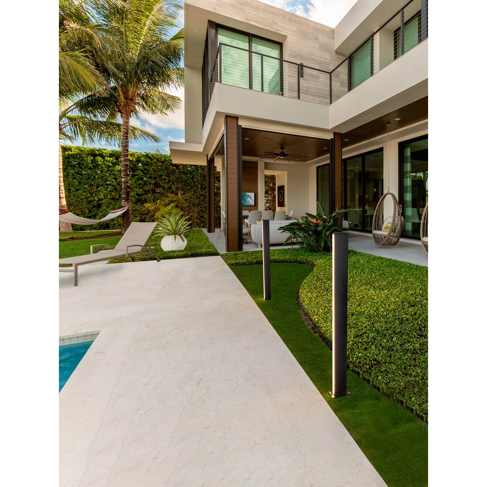 Lampe de jardin élégante Sasso 120cm Lyora 5212017454010