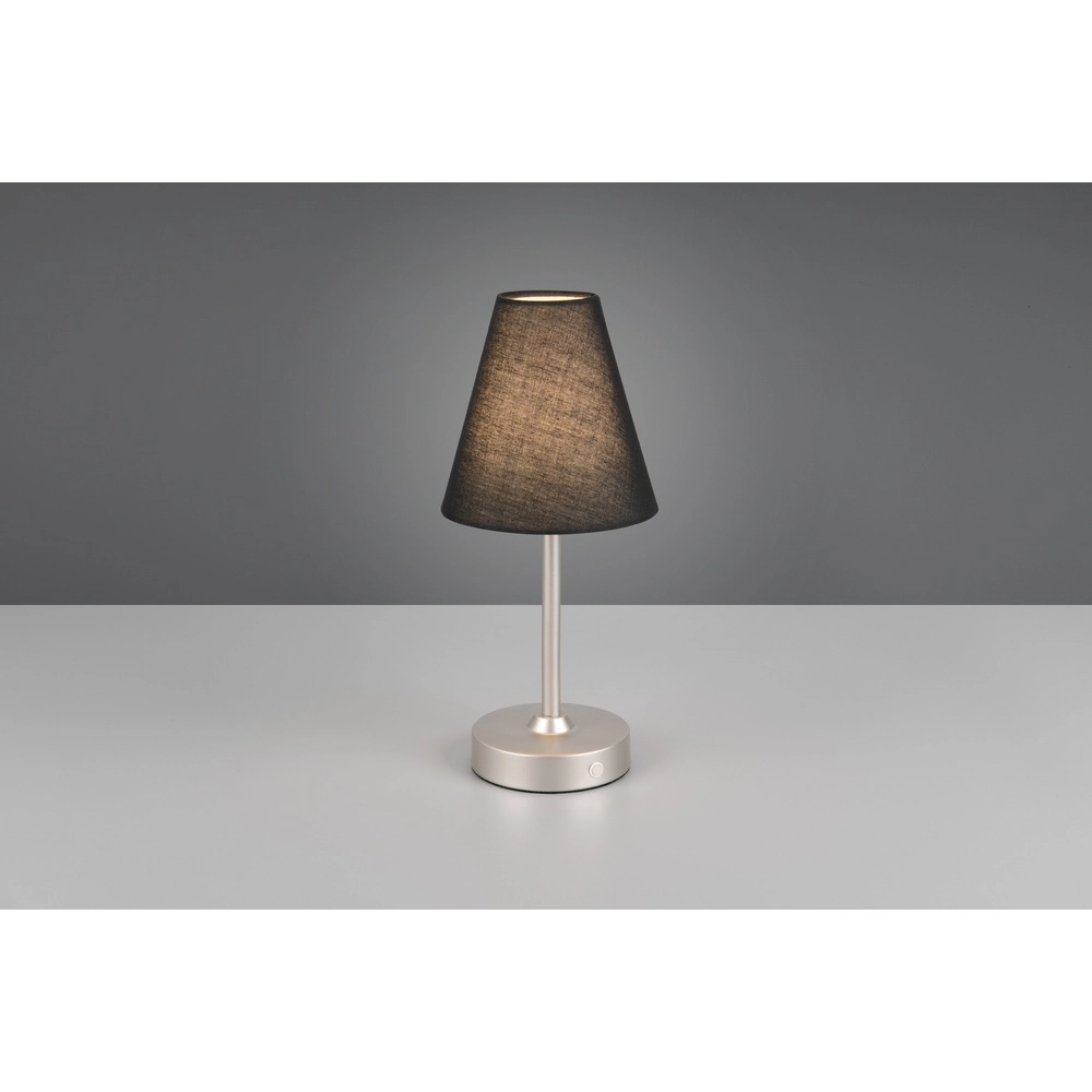 Lampe de table Kenny nickel avec capuchon noir Trio 4017807655056