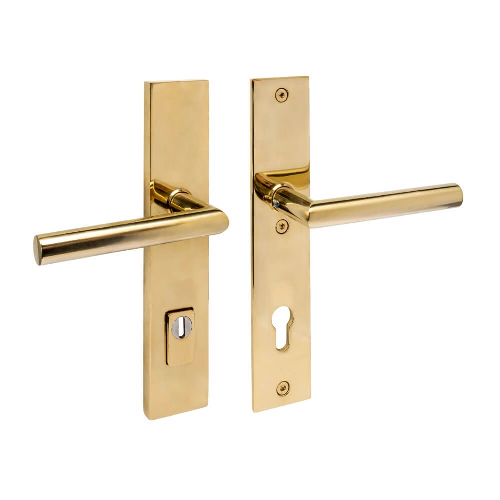 Quincaillerie de porte dérobée Jura PC 92mm laiton