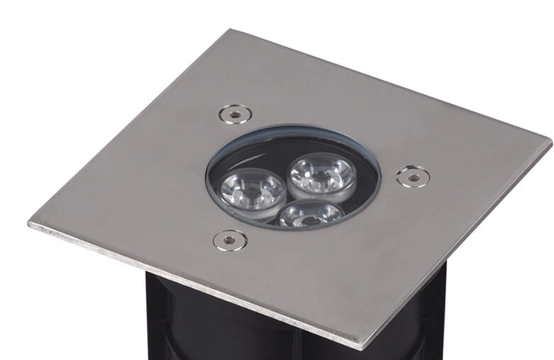 Spot LED carré Belaja Trio 4017807456600