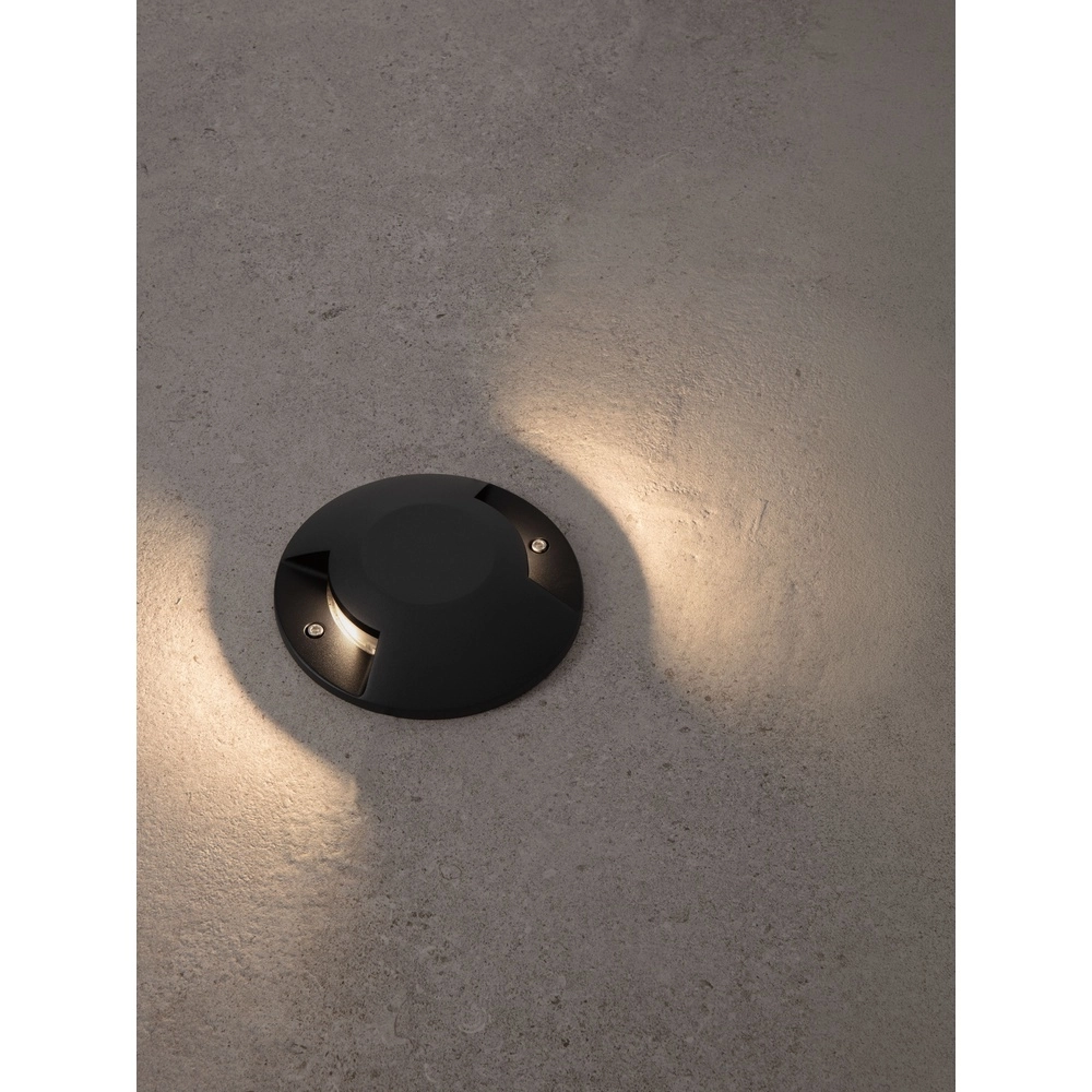 Emplacement plat monté en surface au sol Grado noir - 12W