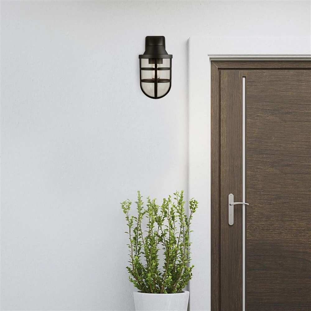 Lampe d'extérieur noire Seaside pour les zones côtières Searchlight 5053423252773