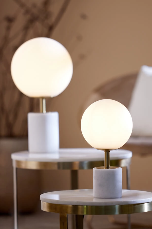 Lampe de table design Medina blanc avec or 35cm Light & Living 8717807650896