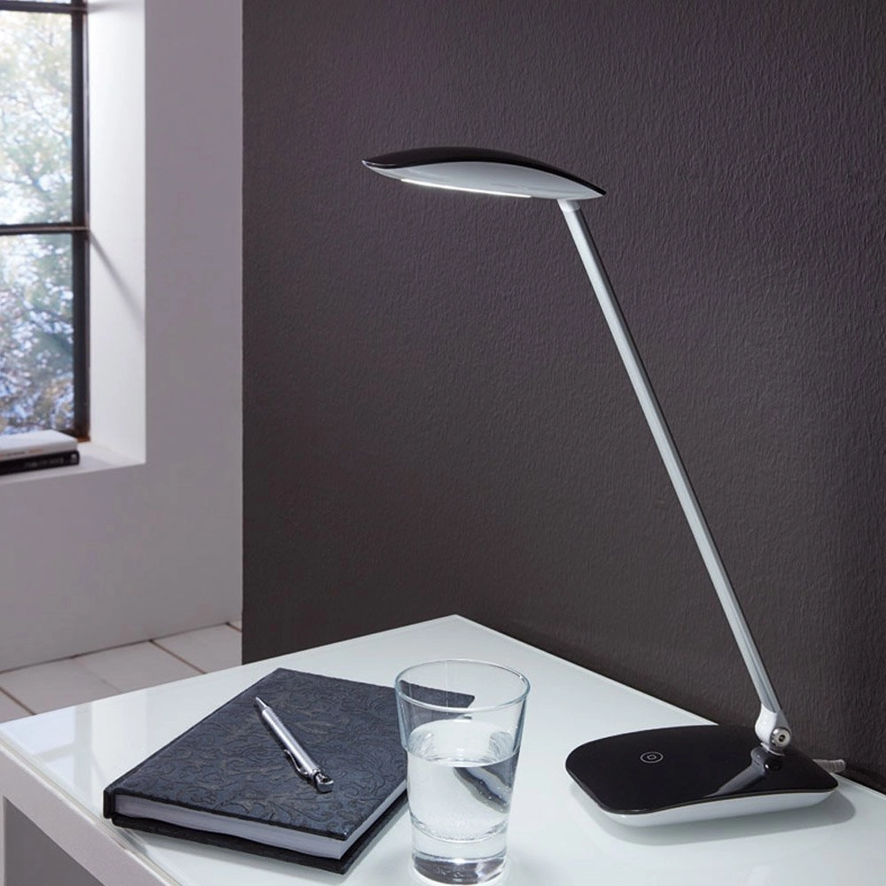 Lampe de table LED Cajero noir Eglo 9002759956967