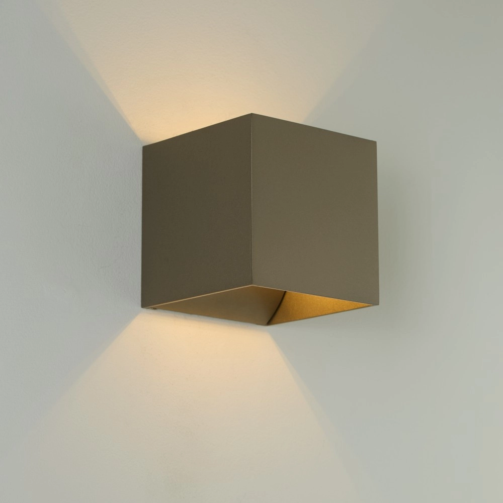 Spot monté en surface Newton Haut et Bas Brun