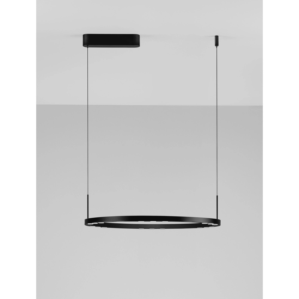 Suspension élégante Lunette noir Ø 660cm Lyora 5212017465191