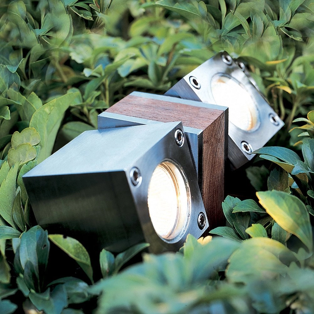 Spot de jardin Q-Bic Teak Rural Royal Botania