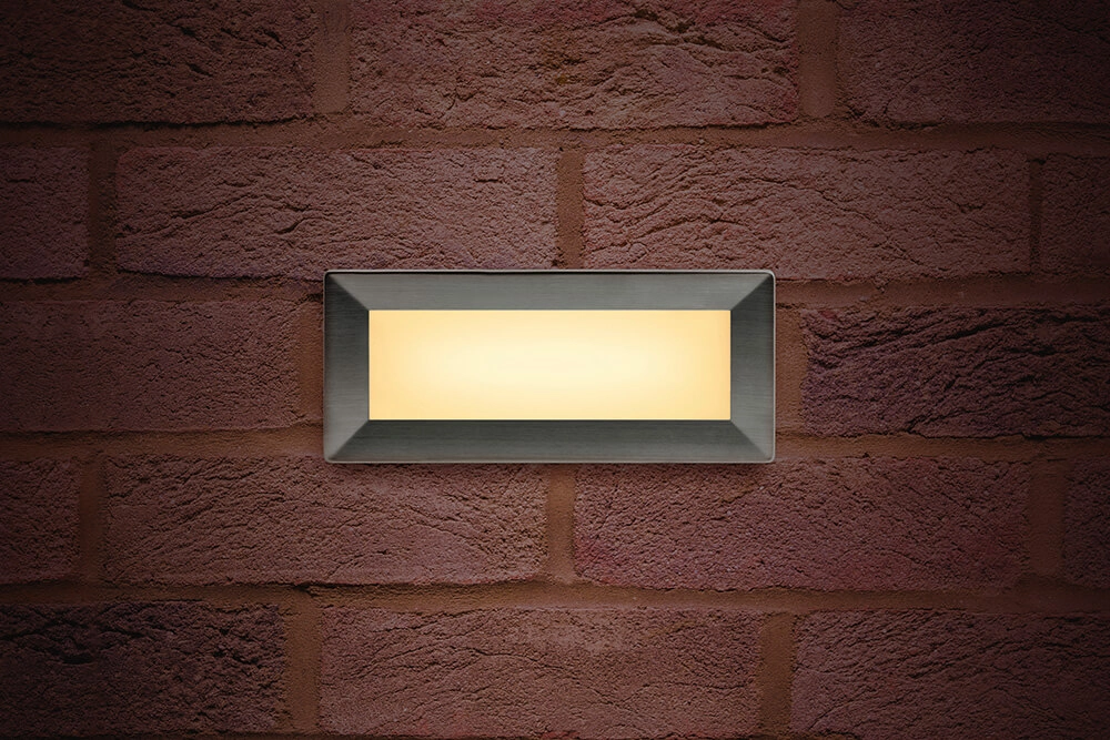 Applique en acier inoxydable Brick Lyora 5055788232544