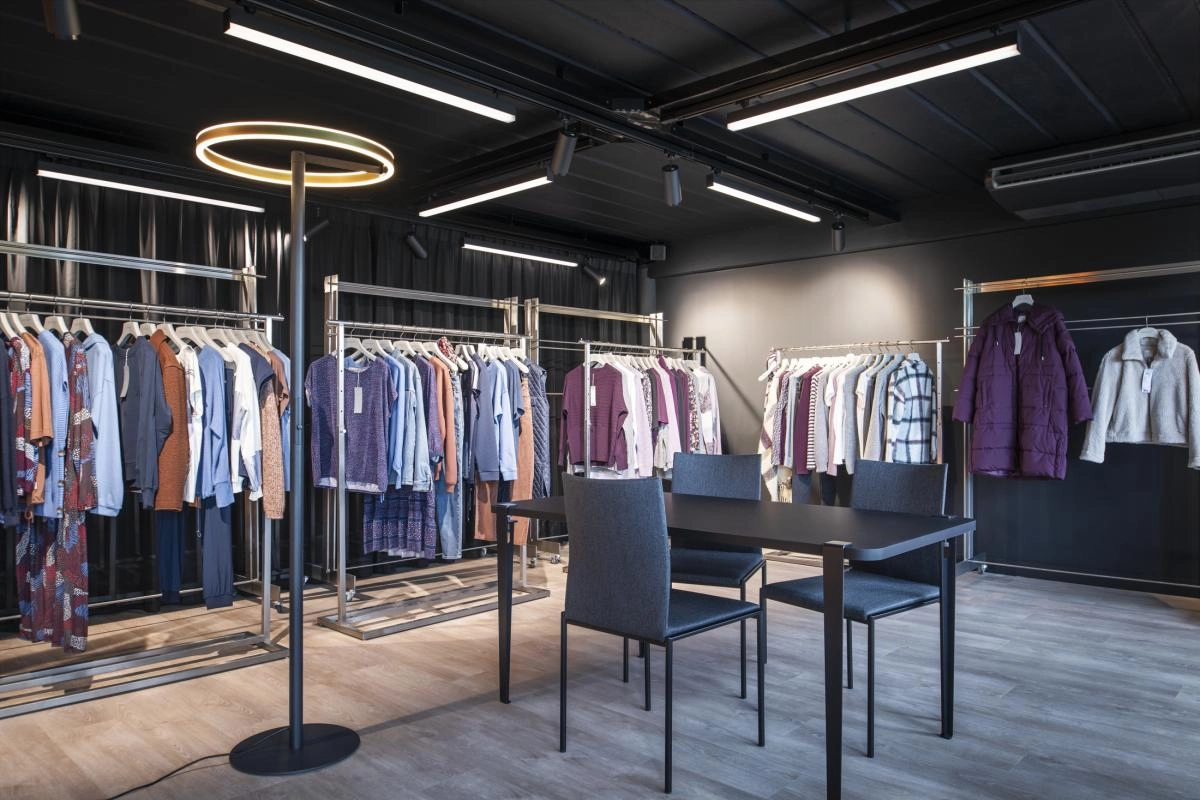 Railspot 3-phasé Numinos Zoom M Dali noir 3000K - 15 deg SLV 4024163261975