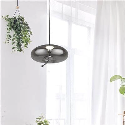 Lampe suspendue Verre Lisbon noir avec verre rond fumé Searchlight 5053423190334
