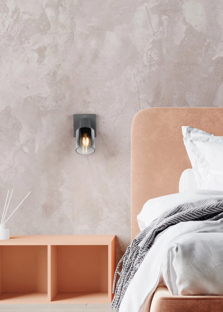 Applique noire Cadiz avec verre fumé Trio 4017807615753