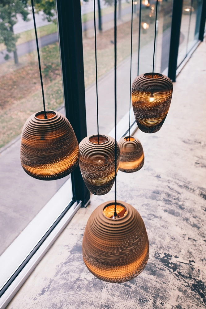 Binky 210 Lampe pendante en carton Ø 21cm Think Paper 8720165407316