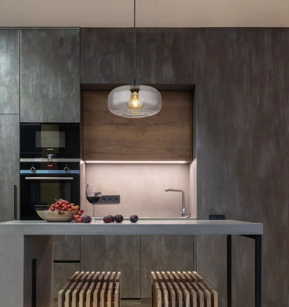 Lampe suspendue noire Giuseppe verre de fumée Globo 9007371441211