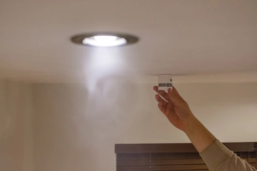 Smoke detector AduroSmart 644558224619