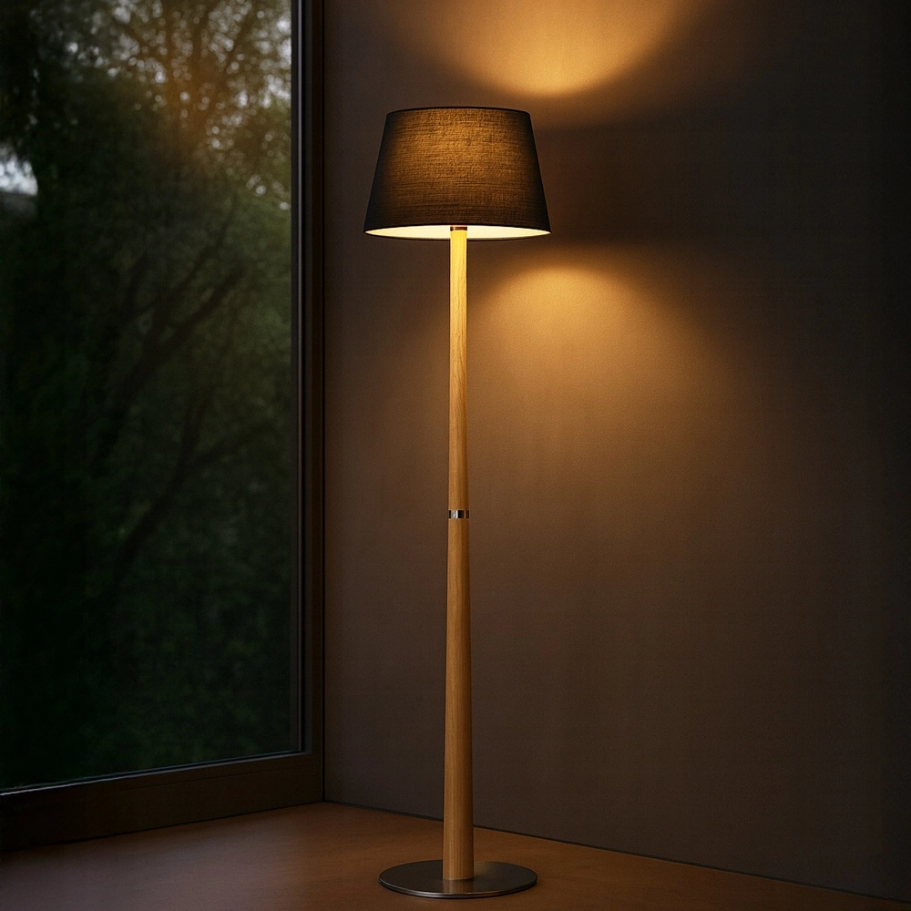 Lampe de pied Timber bois avec cagoule noire Brilliant 4004353464904