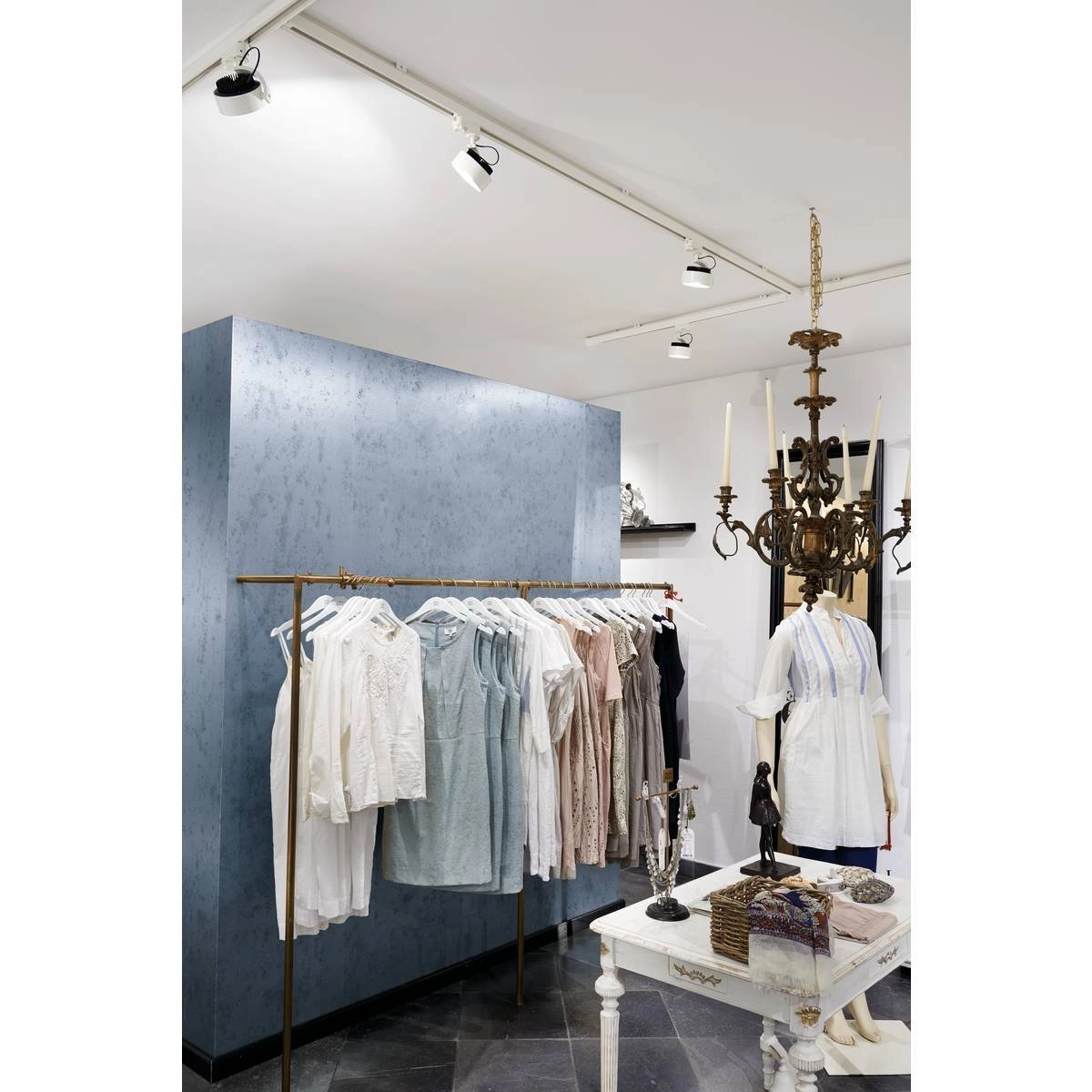 Place ferroviaire Kalu Led Blanc triphasé SLV 4024163138901