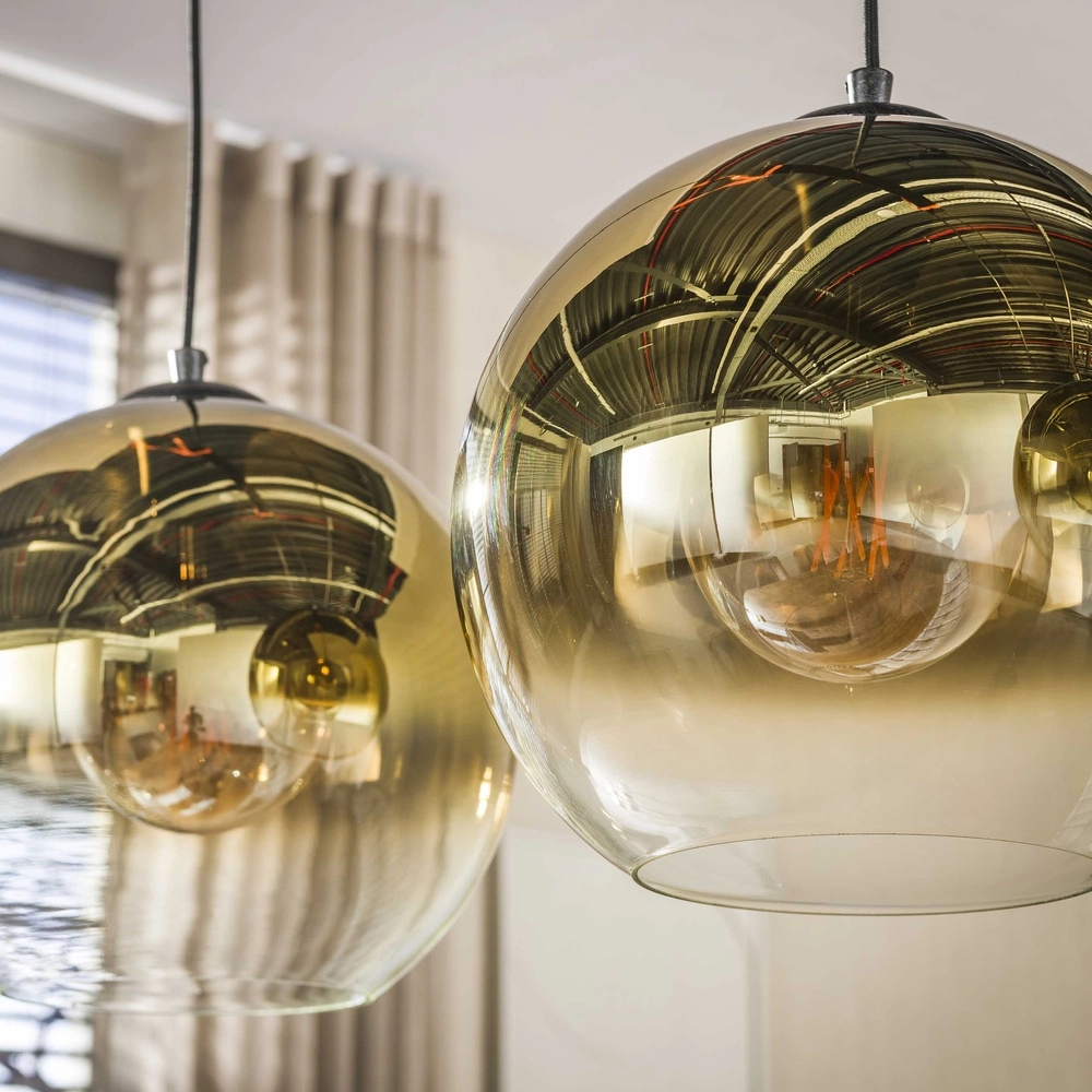 Suspension de 3L Bubble avec du verre doré qui s’estompe. Lyora 8716803511200