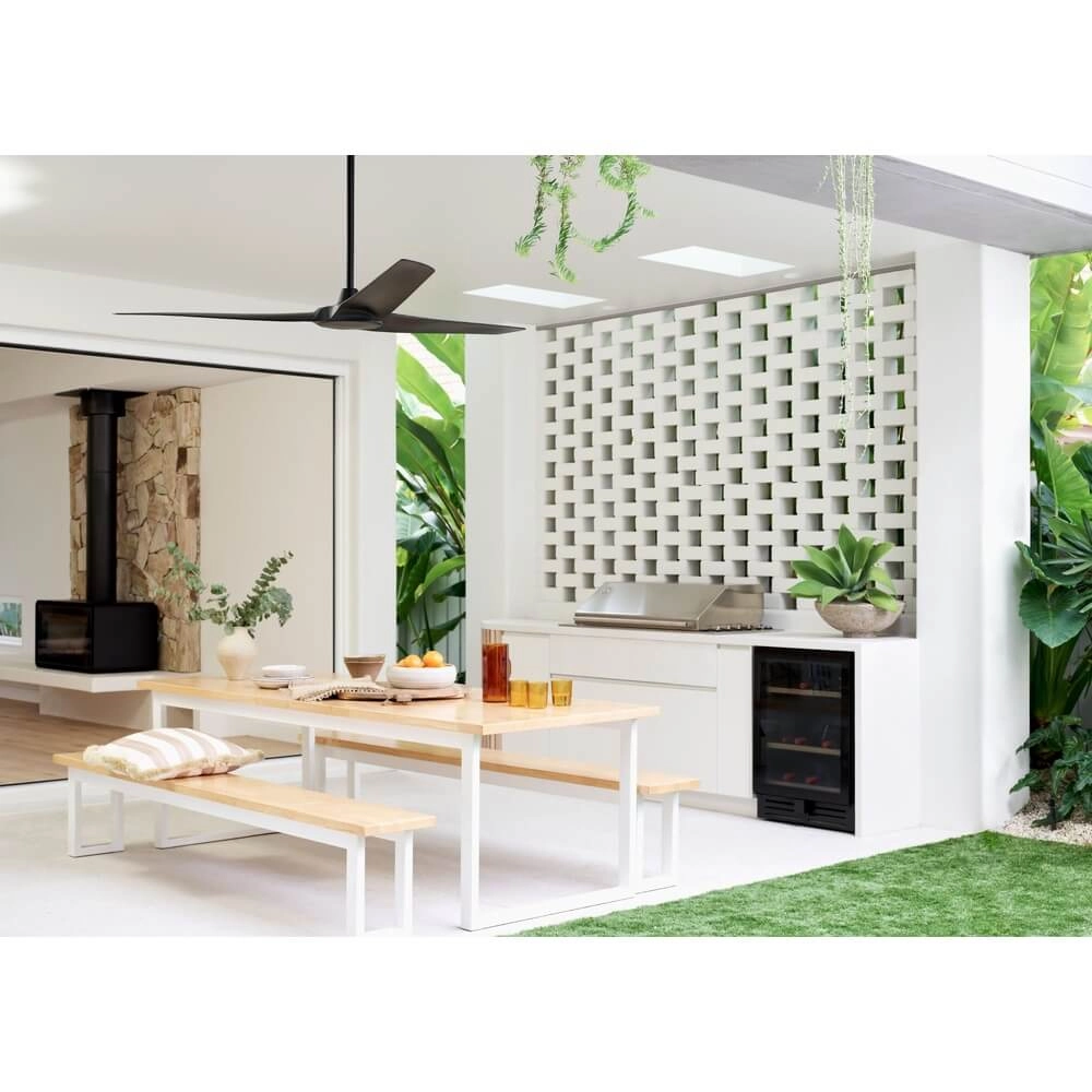 Ventilateur de plafond noir Abyss Ø 142cm Beacon 9333509217381