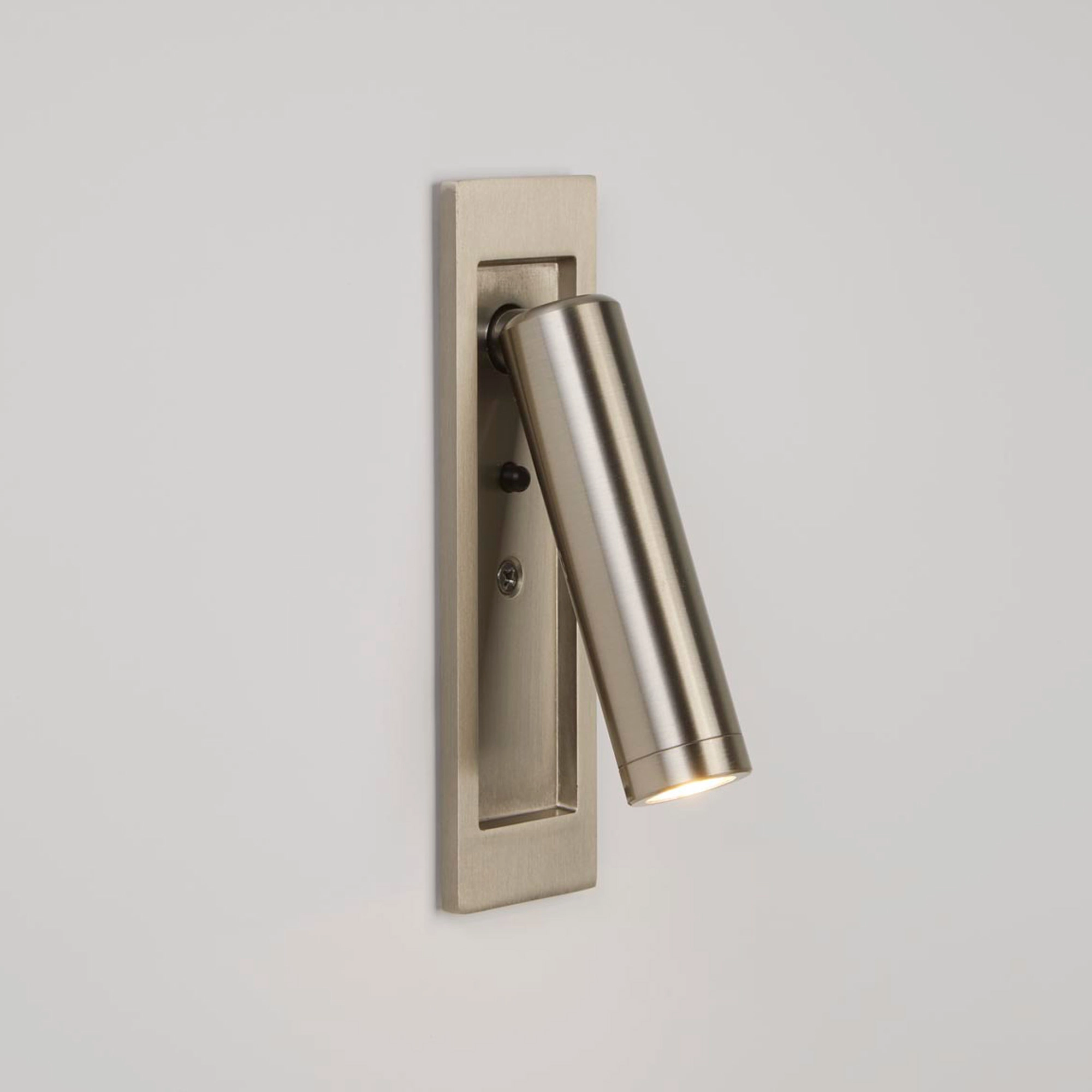 Lampe de chevet Marylebone Nickel intégré