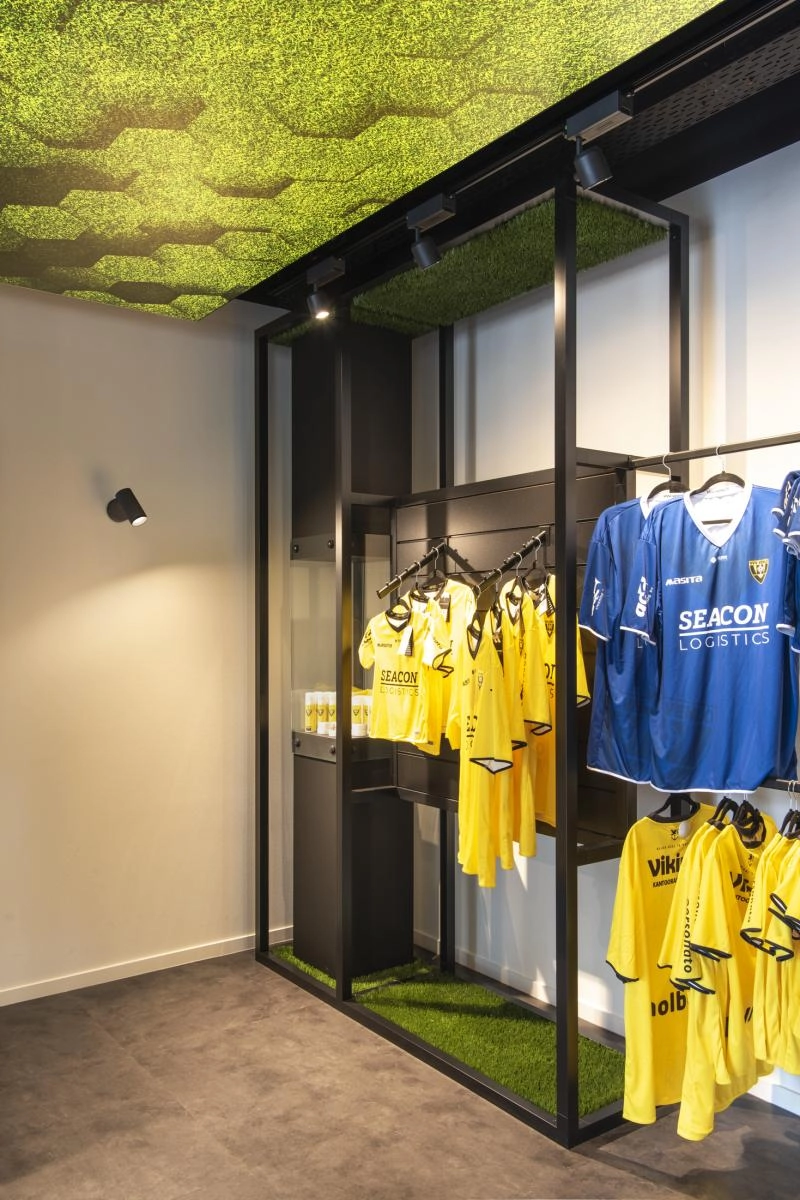 Spot en saillie Numinos S noir 3000K - 60 deg SLV 4024163242585