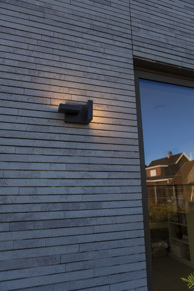 Lampe murale unique Twisto gris Lutec 6939412018157