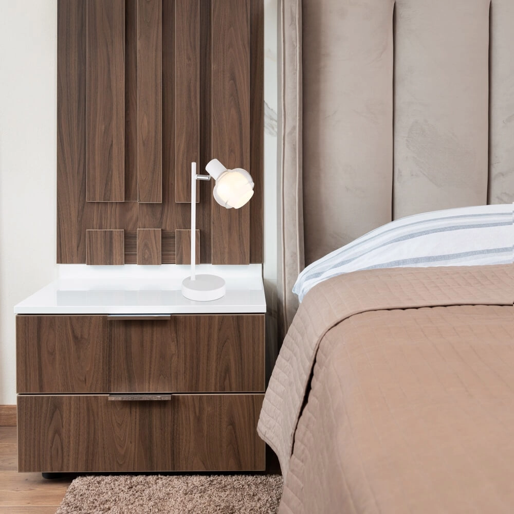 Lampe de table blanche Tokki cheville Globo 9007371458042