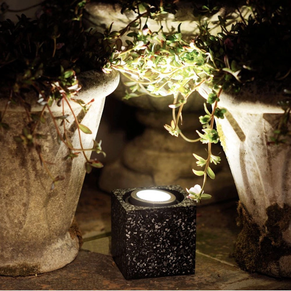 Spot de jardin LED Cylon 12V dirigé GardenLights 5907800856002