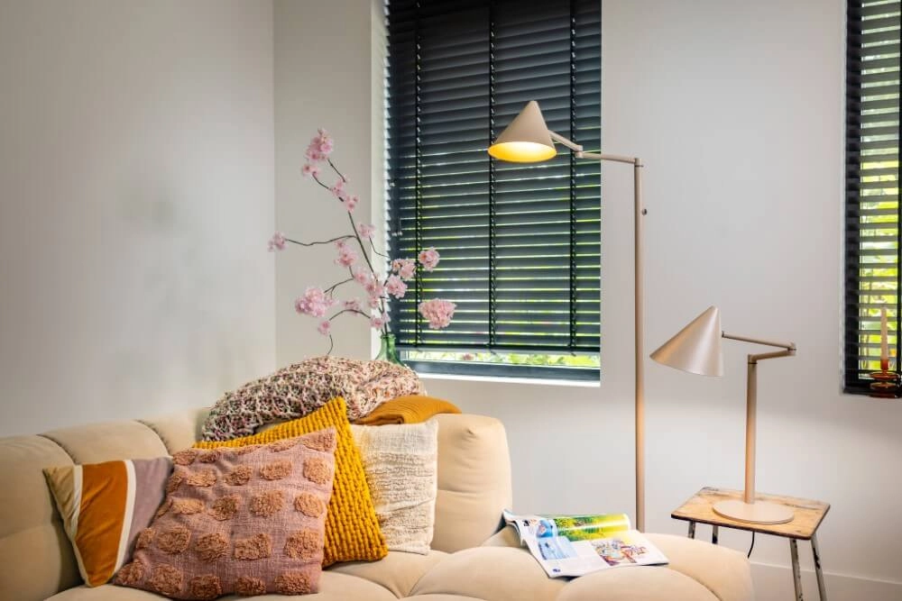 Lampe de table design Marvis couleur sable ETH 8720195307013