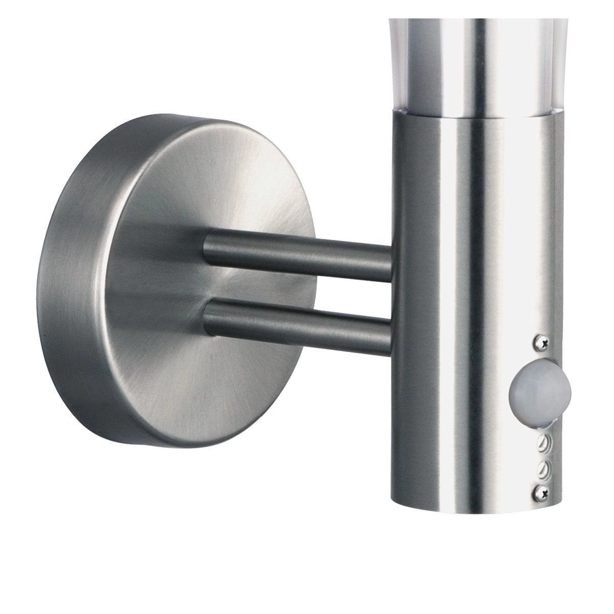 Lampe d'extérieur en acier inoxydable Strand avec capteur Searchlight 5013874365958