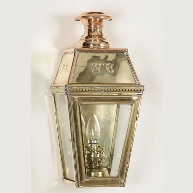 Lampe d'extérieur rurale Kensington Passage fait main - or poli (pbul) Limehouse 8716803506688