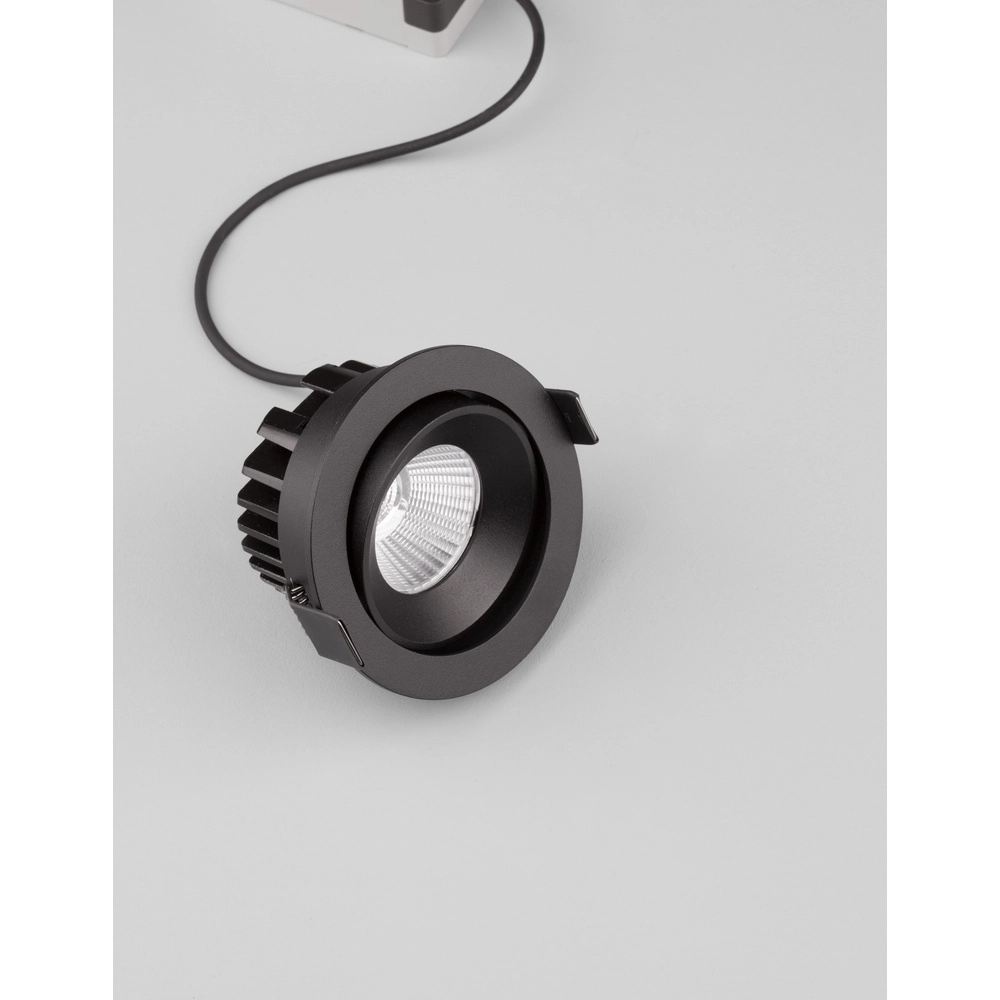 Spot encastré noir Blade Ø 9cm orientable Lyora 5212017418579