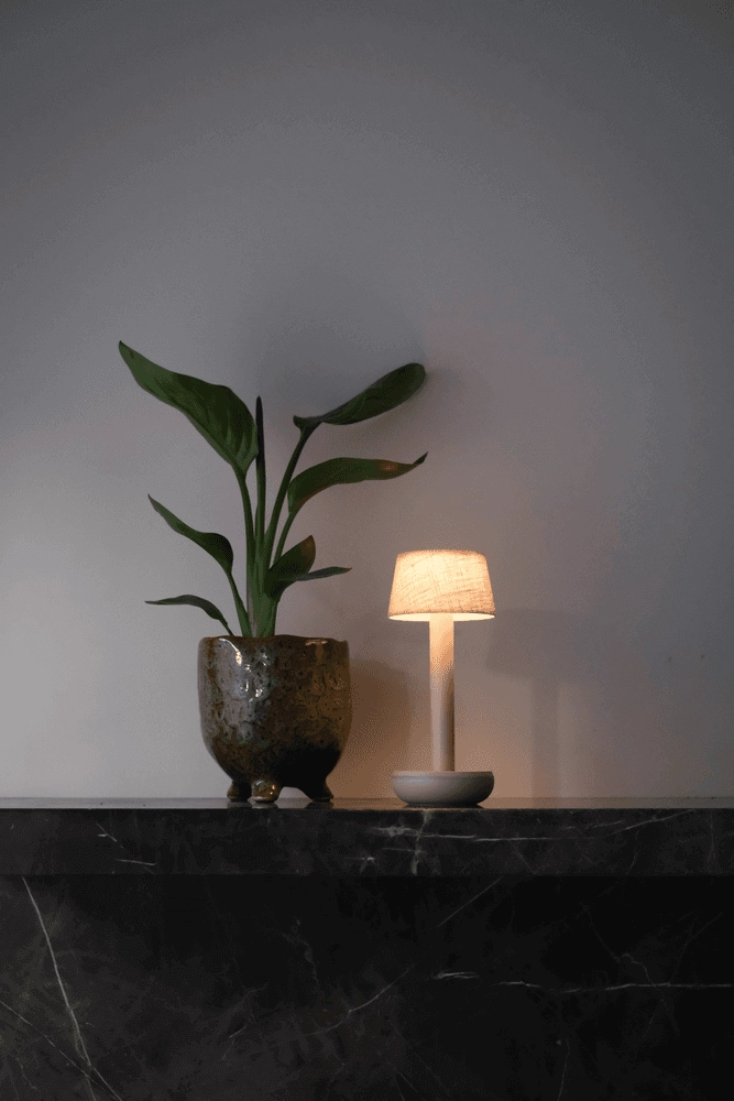 Lampe de table rechargeable Two Beige linnen Humble 7446023312363