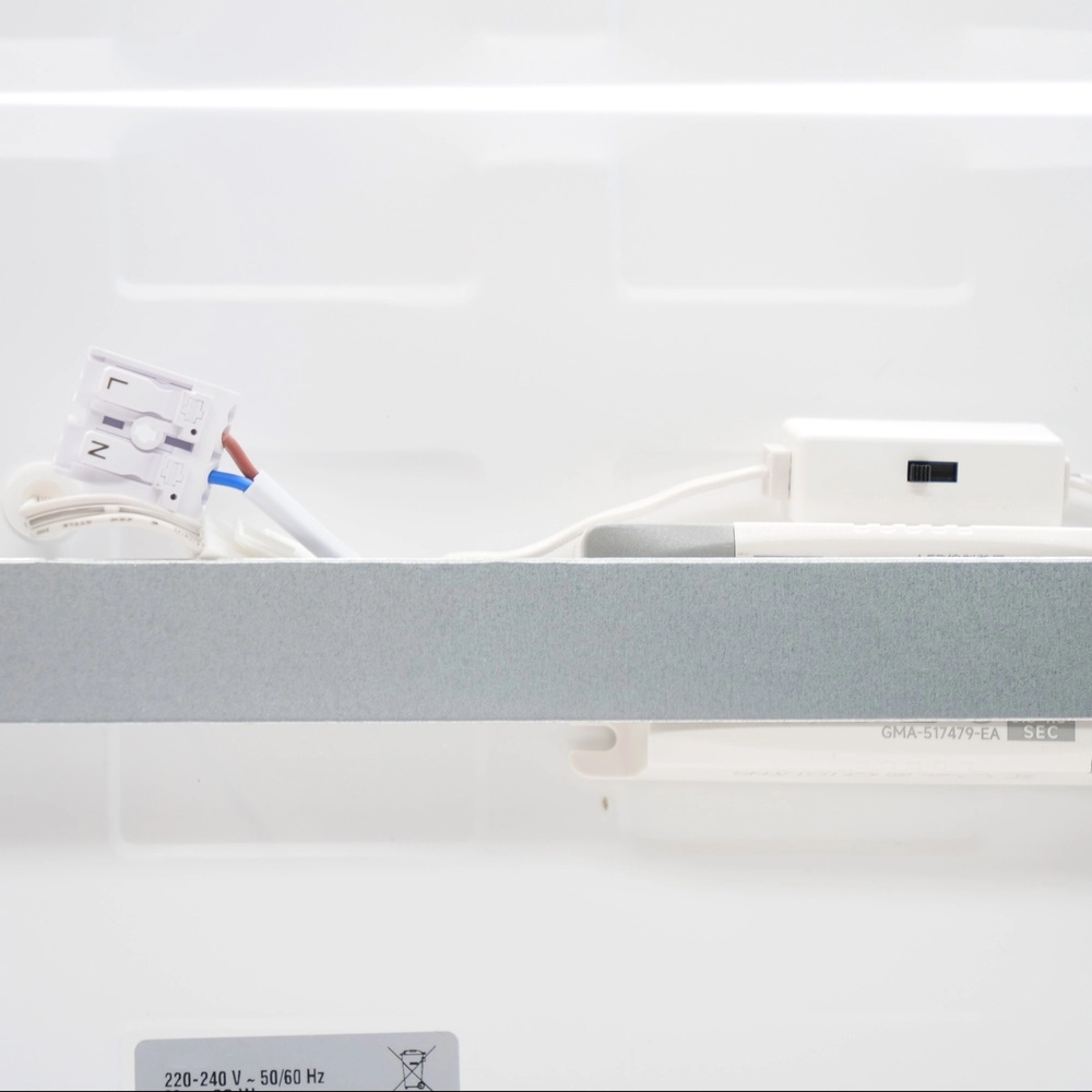 Plafonnier élégant Bottazzo carré Eglo 9002759759612